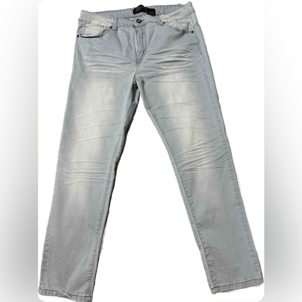 👖👖BUNDLE any 2 Women’s Jeans for $25 Women’s Straight Leg Jeans